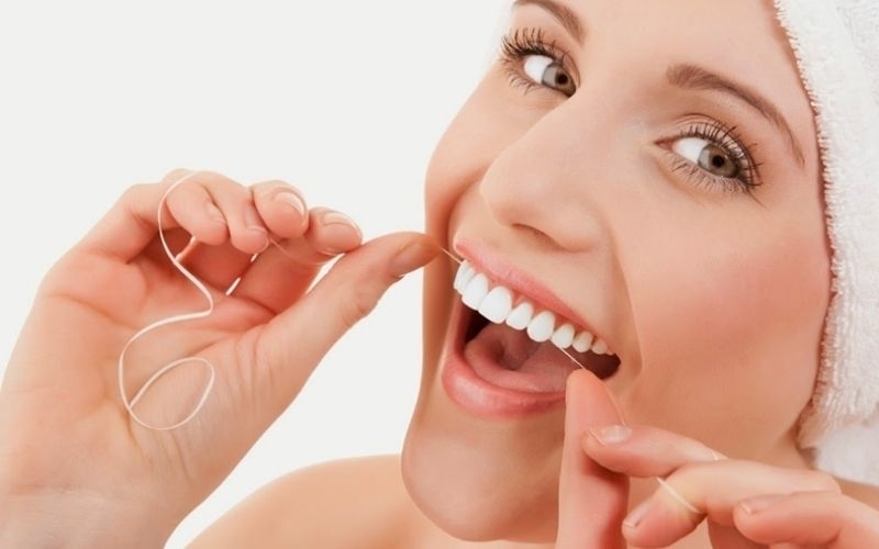 [Hình 3] Chăm sóc răng miệng sau khi niềng răng.jpg